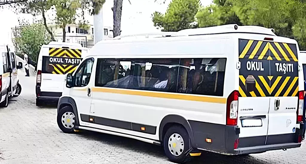 Okul servisi kullanmanın çocuklar ve aileler için faydaları